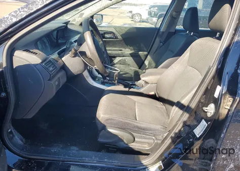 2016 Honda Accord Lx z USA, uszkodzony, nr VIN 1HGCR2F40GA006640